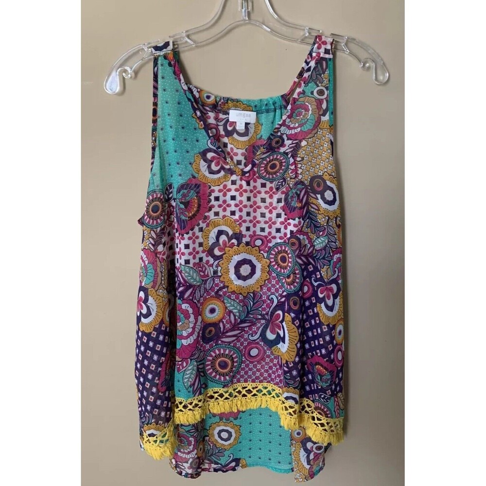 Umgee Blouse Top Batik Floral Sleeveless Sz Medium Fringed Hemline Colorful B6